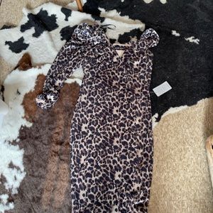 Lavish Alice 80s style velvet leopard dress